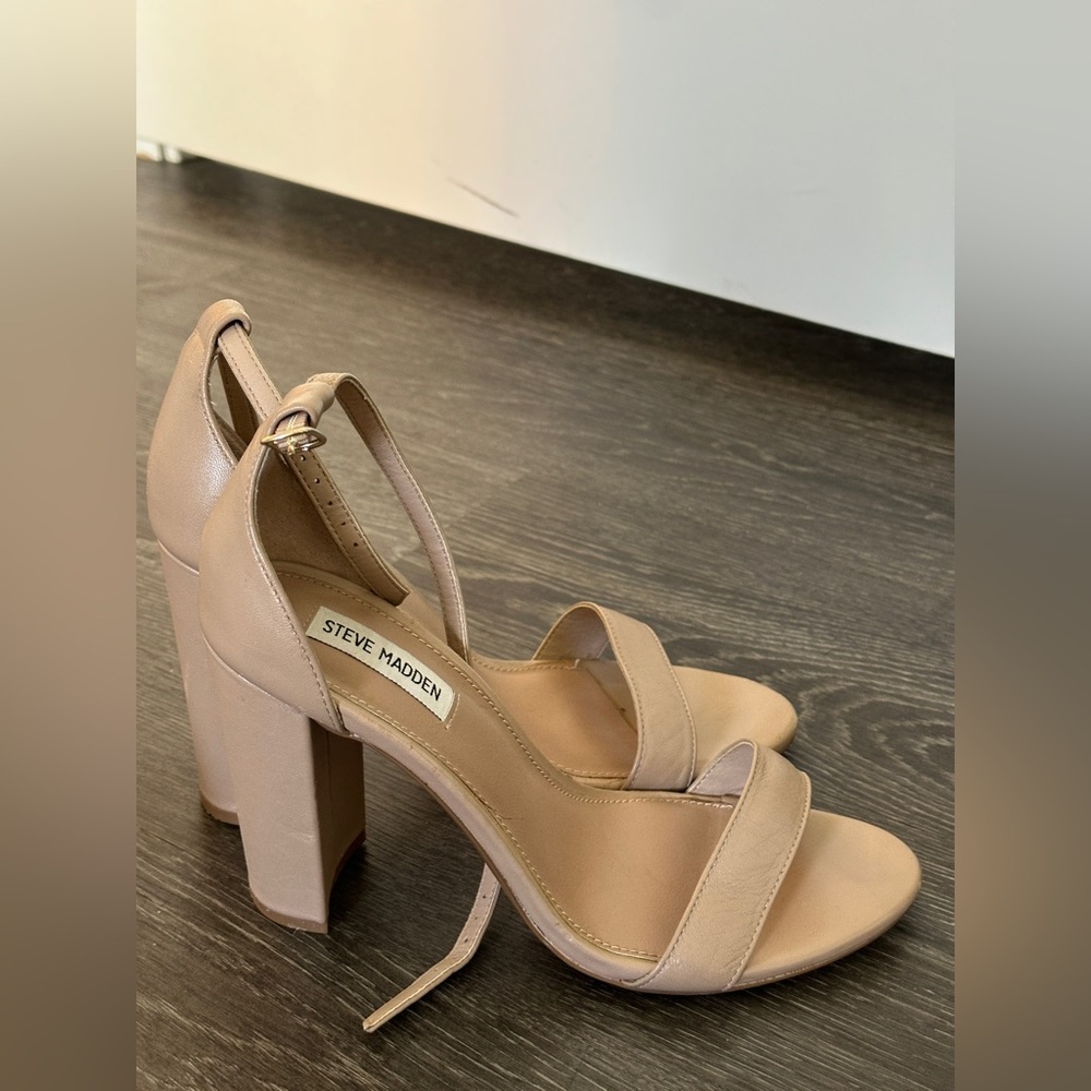 Steve Madden Block Heels - Nude Size 9.5 barely worn